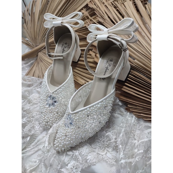 sepatu pengantin wanita pita broken white 5cm tahu