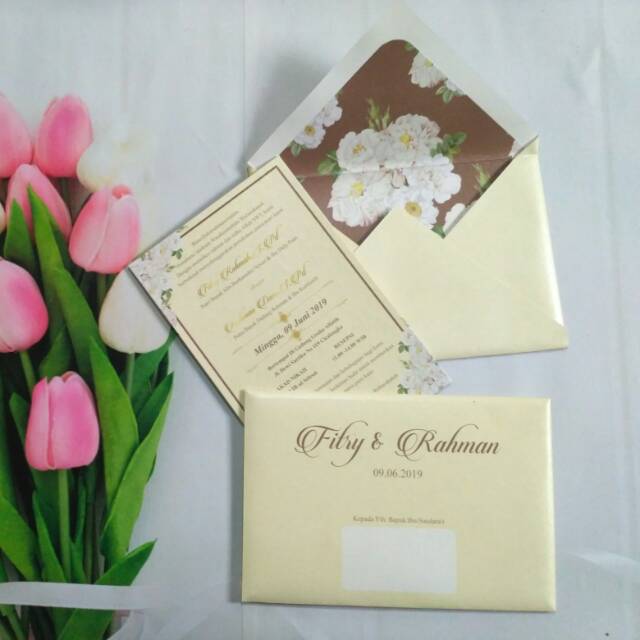 

Custom Satuan / eceran Single hard cover + amplop 2 sisi jasmine 18x12