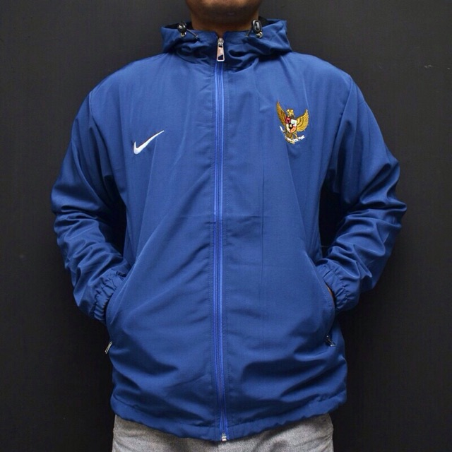 Jaket Parasut Nike Timnas Indonesia
