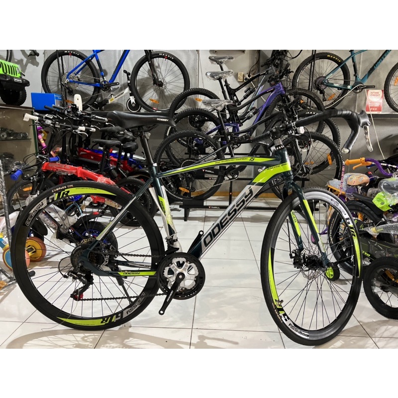 sepeda balap roadbike Odessy 1010 Terbaru