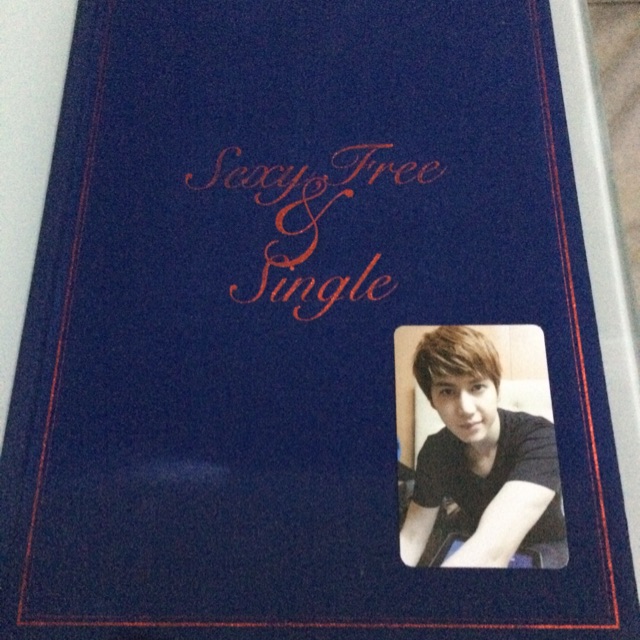 Super Junior - Sexy, Free & Single  A Version (Photocard Kyuhyun)