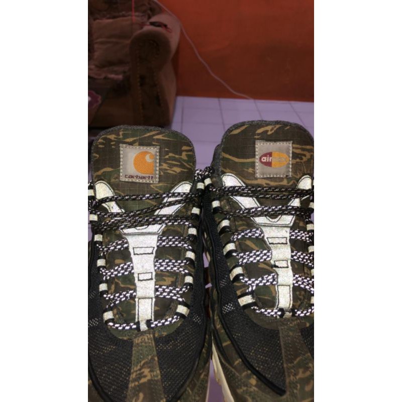 NIKE AIRMAX 95 X CARHARTT