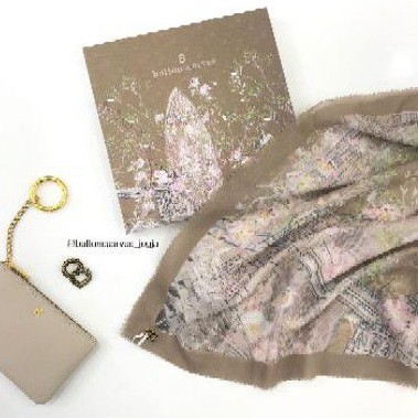 READY NEW British Khaki Buttonscarves