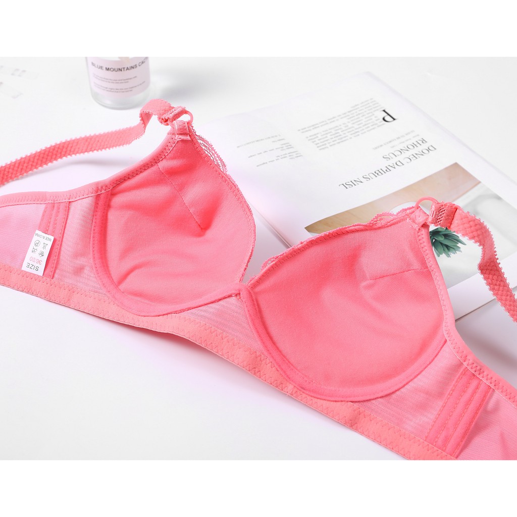 Bra Wanita YSS-9266 Pengait 3 Brukat Sexy Lace Push Up Bra High Quality Nyaman Dipakai Motif Elegant