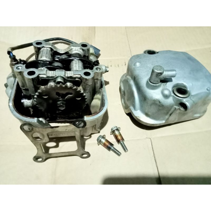 cylinder head blok head Yamaha Mio m3 isi original