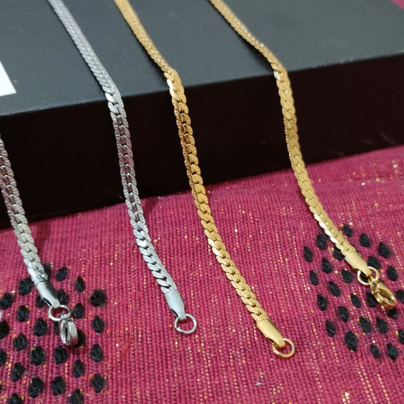 kalung titanium model gepeng sisik naga untuk pria wanita terpopuler