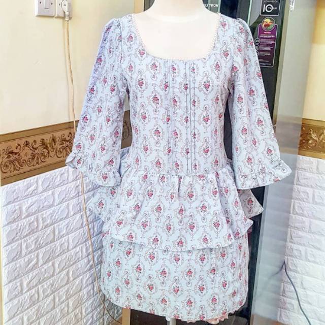 Shabby Dress