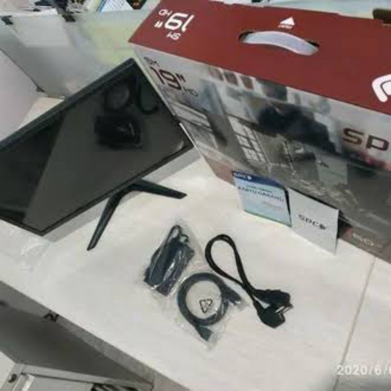 MONITOR LED SPC SM-19HD 19 Inch VGA HDMI Garansi Resmi