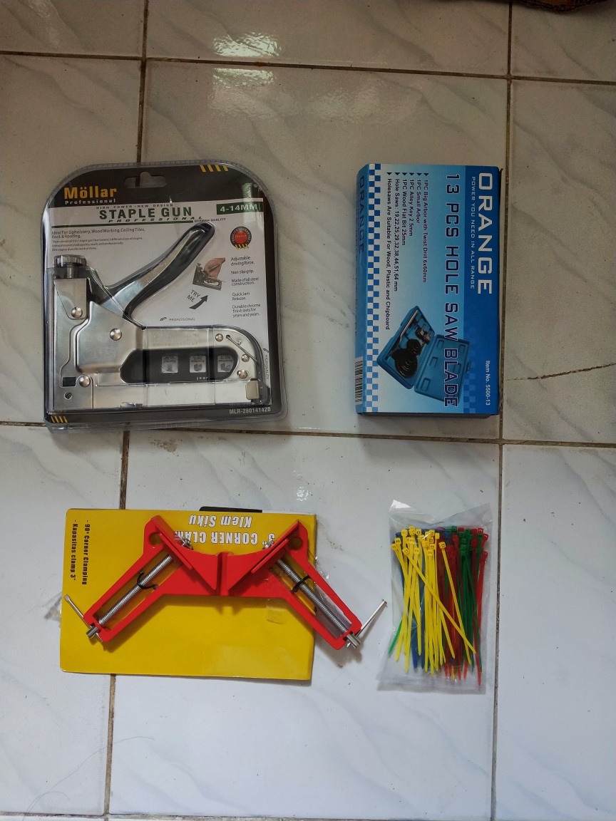 Catok Penyiku Siku Sudut Klem Kayu Pigura 90 Drajat Miter Corner Clamp