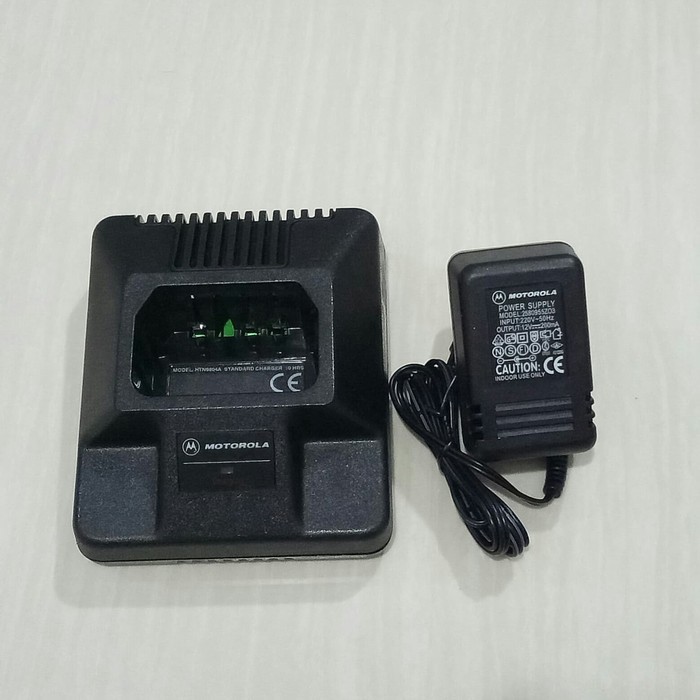 CHARGER HT MOTOROLA GP88 / GP300