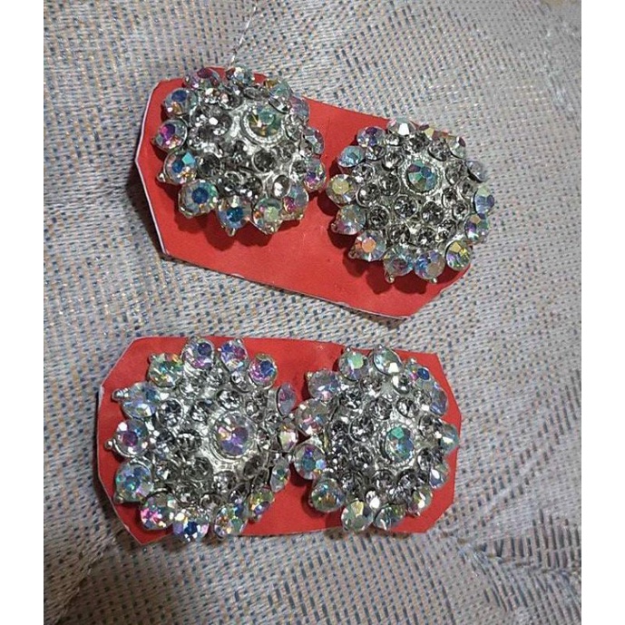 Giwang Jepit / Anting Pengantin