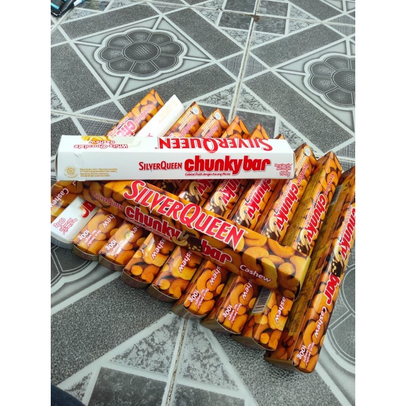 

SILVERQUEEN CHUNKYBAR 100g