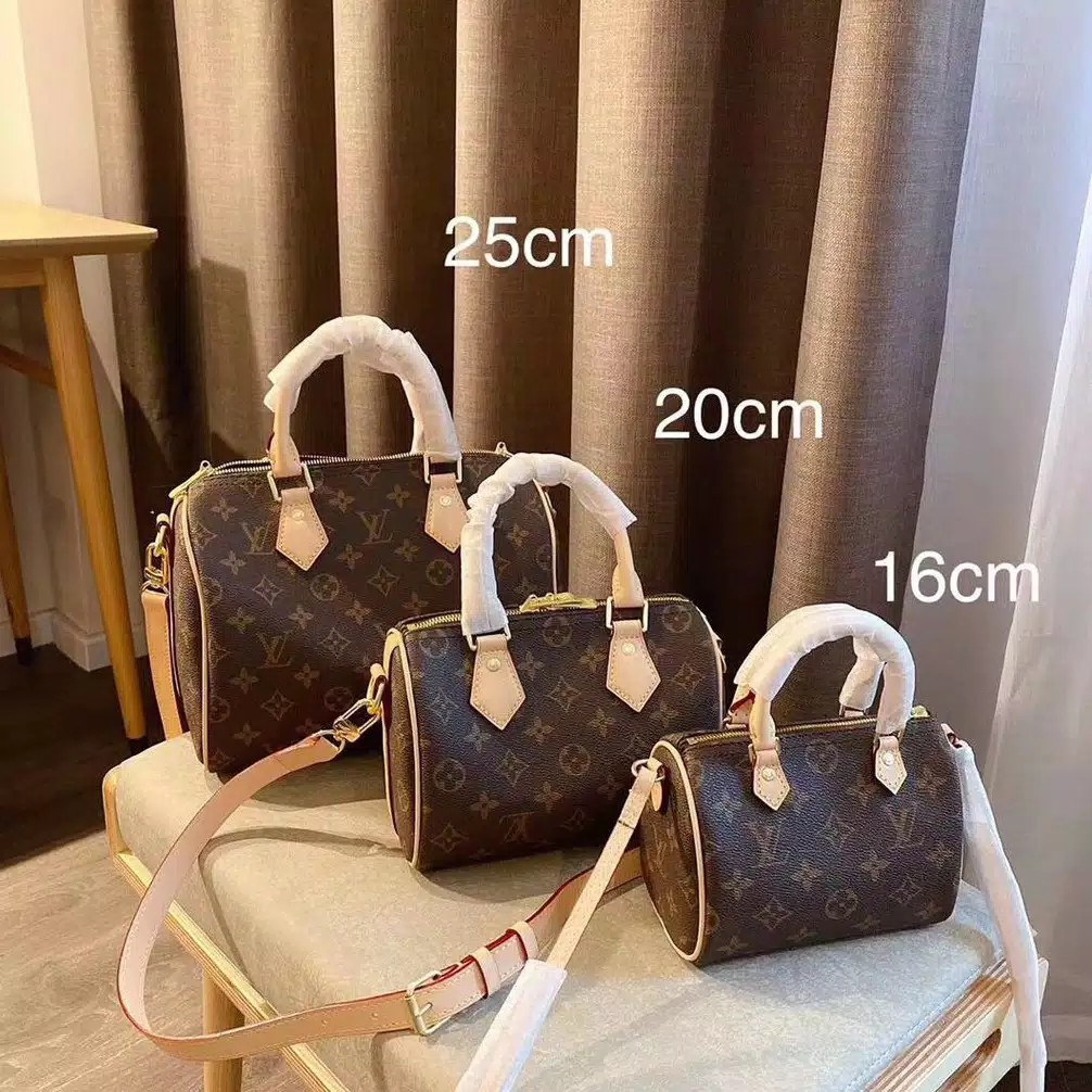 L Vuitton Speedy 16-20-25cm (Free Sarung +BubbleWrap)