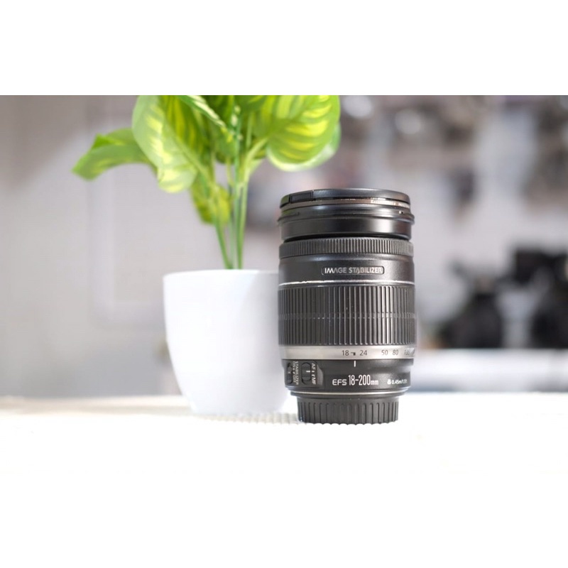 lensa canon 18-200mm murah banget