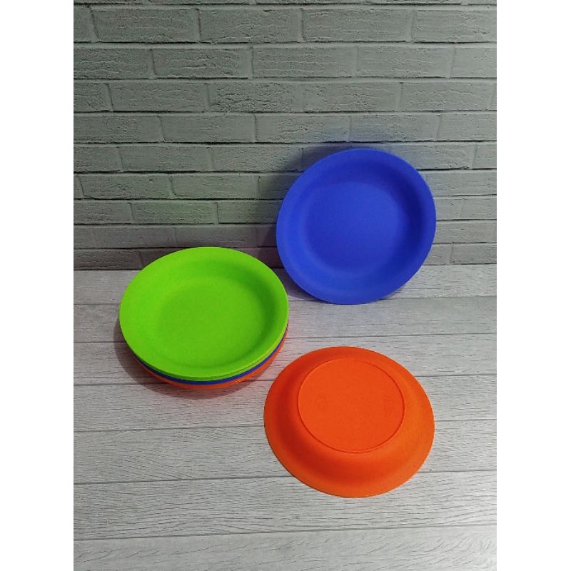 Jual Piring Makan Dellia 1 Lusin Piring Plastik Bulat Tebal Piring Makan Plastik Shopee Indonesia 9392