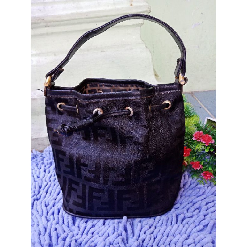 SALEE... TAS SERUT MINI KANVAS EMBOS LOOK FENDI