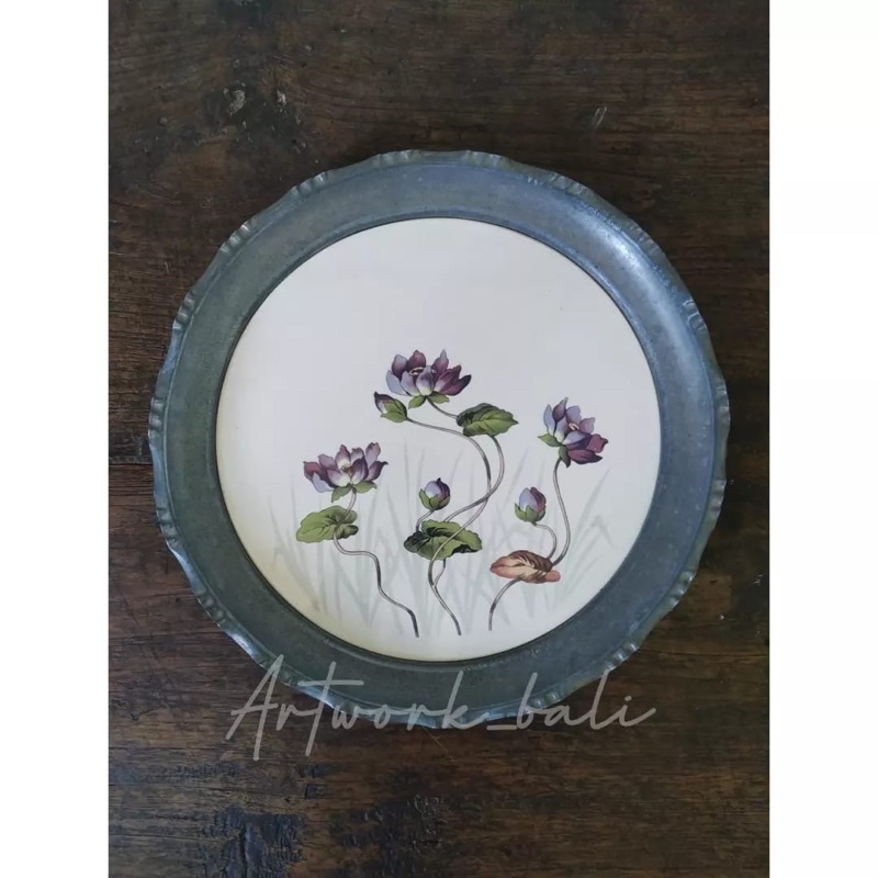 Nampan keramik antik