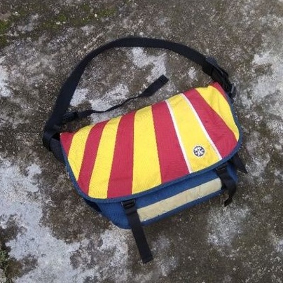 Crumpler the Barney rustle blanket