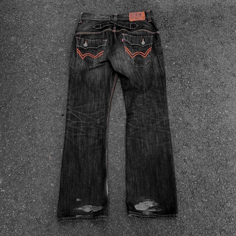 EDWIN 411XVS BLACK WASHED JEANS