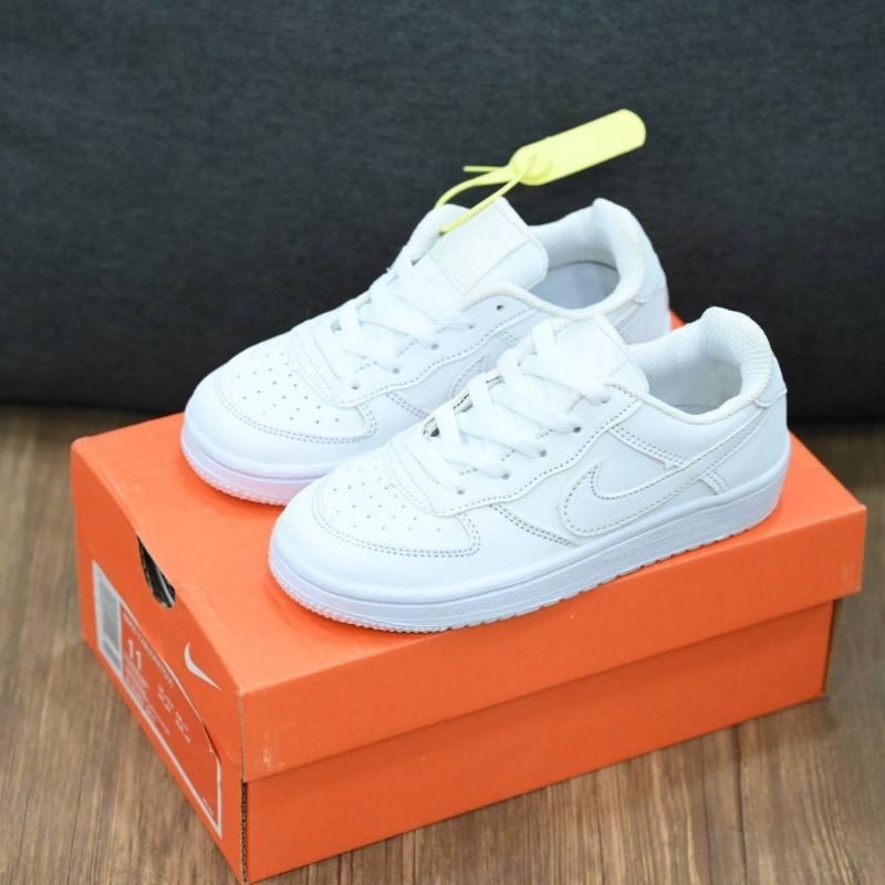 SEPATU ANAK NIKE AIR FORCE ONE FULL WHITE SEPATU ANAK PUTIH LAKI LAKI PEREMPUAN KADO ANAK