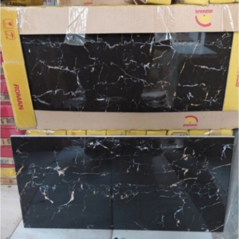 Keramik Dinding Hitam 30x60/Keramik Dinding Motif Marmer Hitam