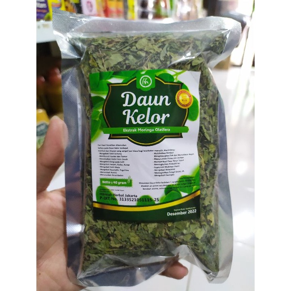 

Teh Seduh Daun Kelor