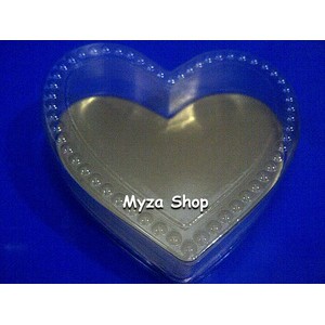 Mika Hati Emas kecil