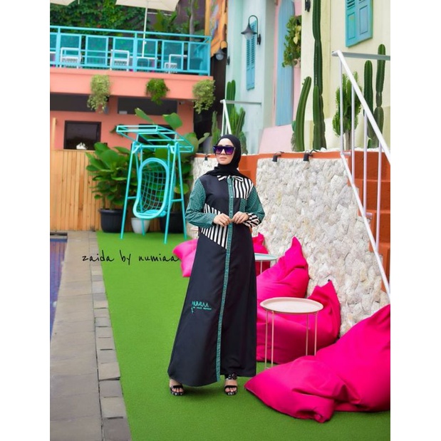 ZAIDA DRESS by NUMIAA