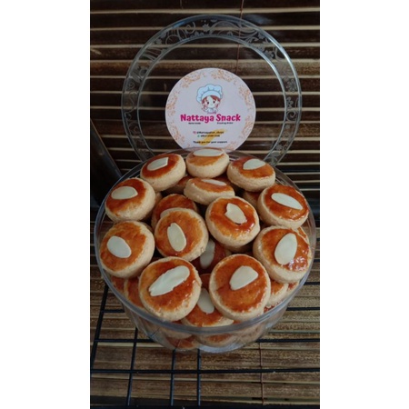 

Kue Kacang