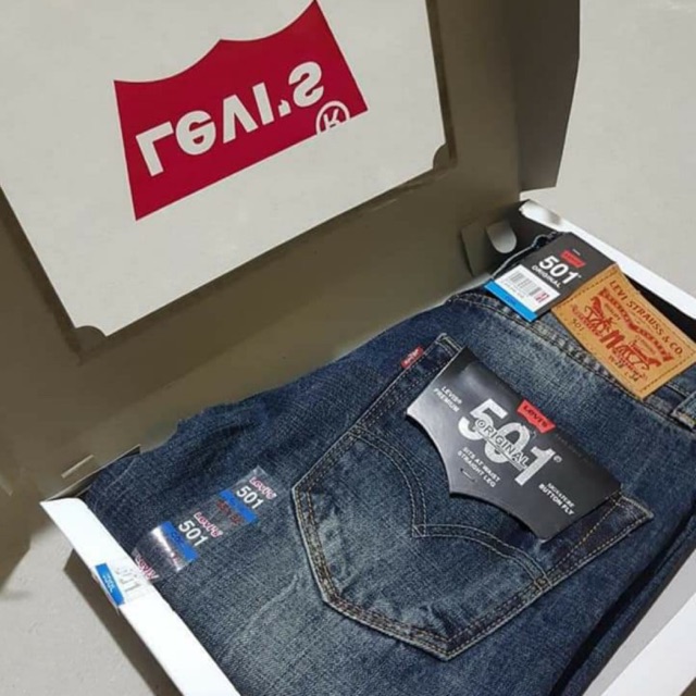 PROMO CELANA  LEVIS  501 MADE  IN JAPAN  CELANA  PANJANG PRIA 
