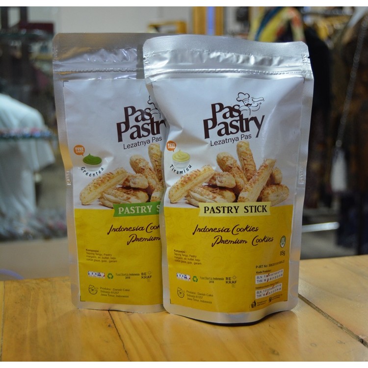 Cookies Pastry Stick Stik Enak Rasa Green Tea Cheese Chocolate 85g