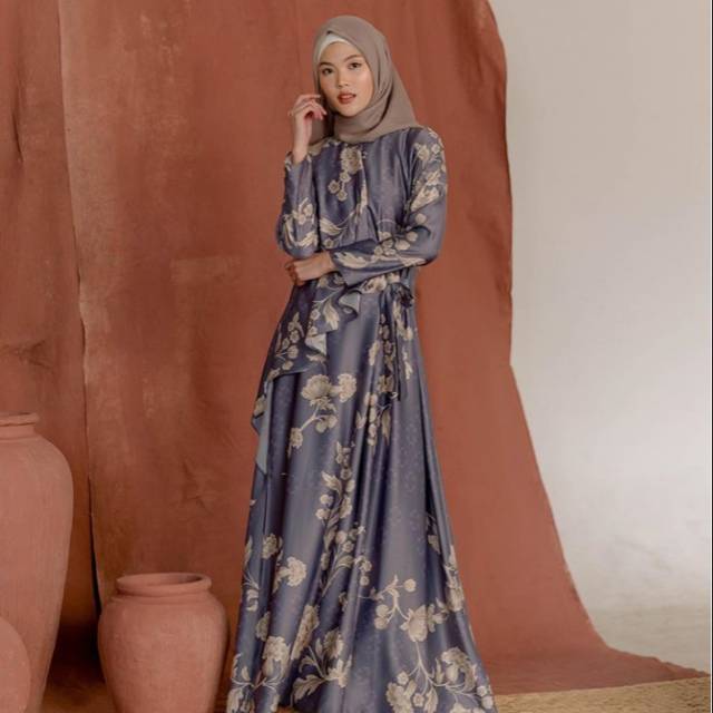 ⛔(SOLD)⛔ Gaharu Dress by Wearing Klamby