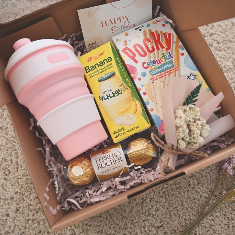 

Kado ulang tahun cewek teman pacar hampers ulang tahun paket ultah hampers snack