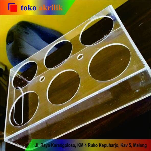 Tempat Air Mineral Gelas akrilik isi 6 gelas
