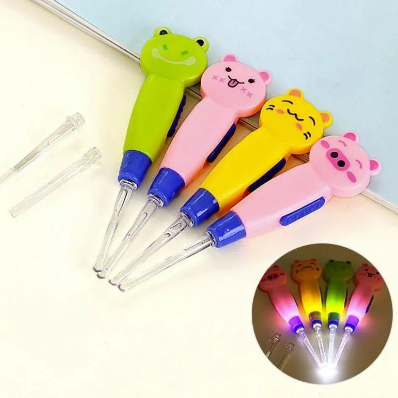 Korek Kuping LED / Pembersih telinga lampu / Earpick LED Karakter