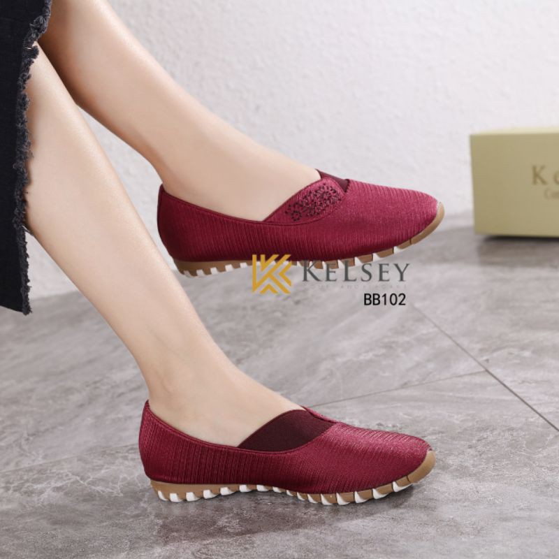 Kelsey Sepatu Slip On Wanita BB102