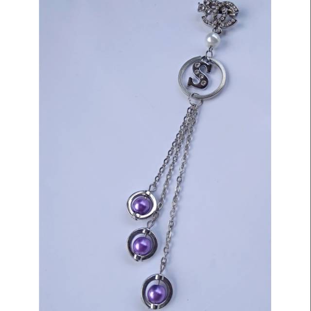 Bros inisial juntai anggur/Bros inisial nama