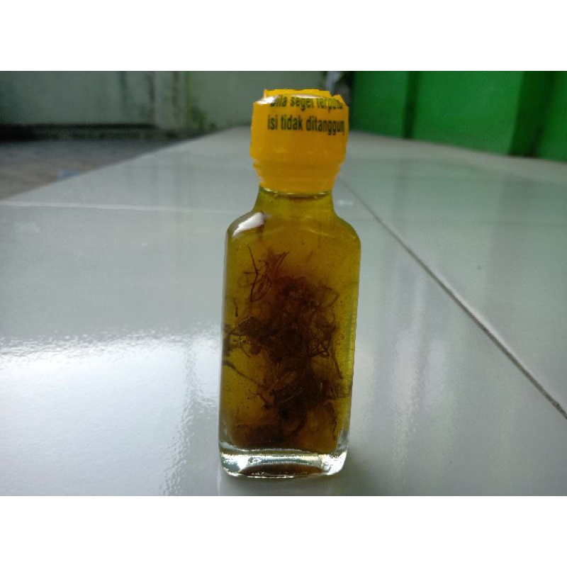 Minyak Lintah Papua Asli Minyak Lintah Papua Asli 100% Original Minyak Lintah Hitam Papua Asli 100% 