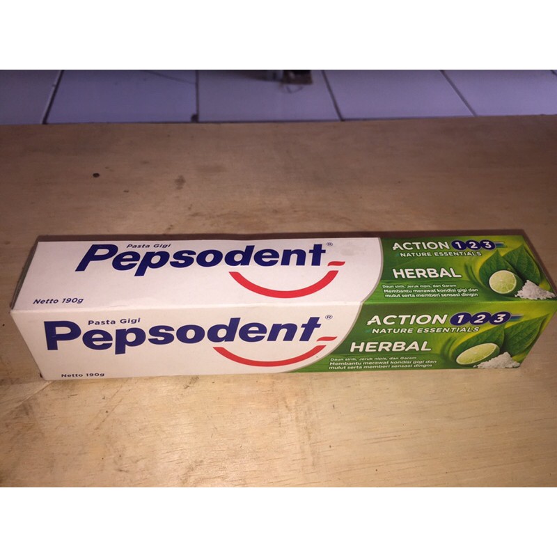Pepsodent Herbal 190g