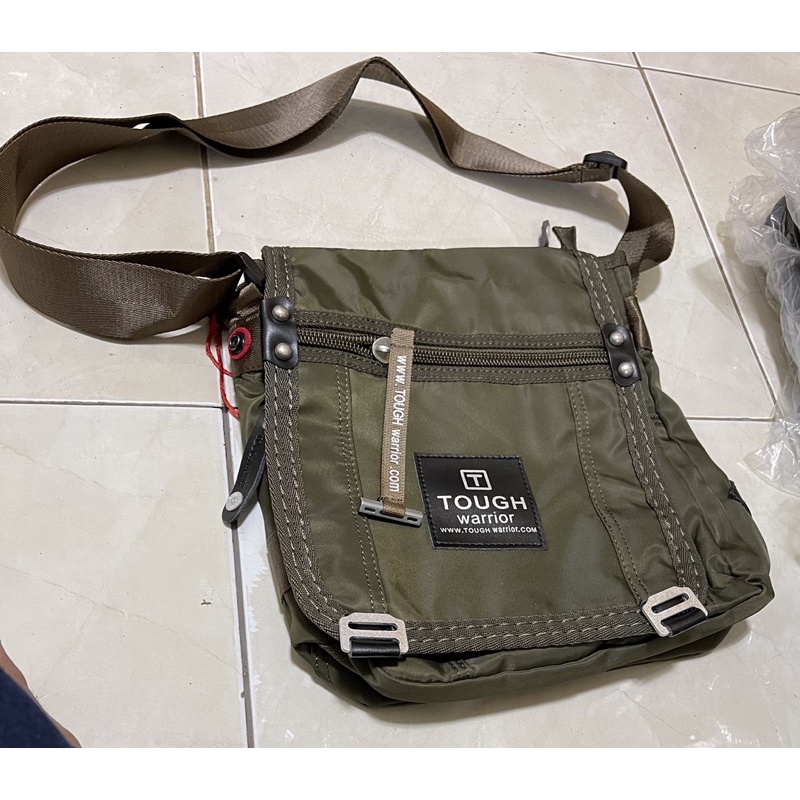 Tas Selempang tough army/warrior original T6109 pria/wanita