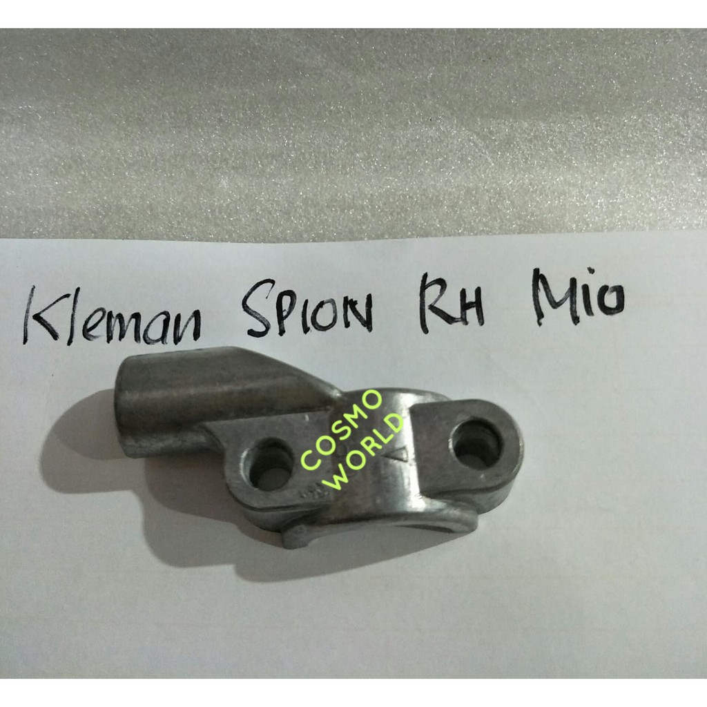 Dudukan spion kanan Mio