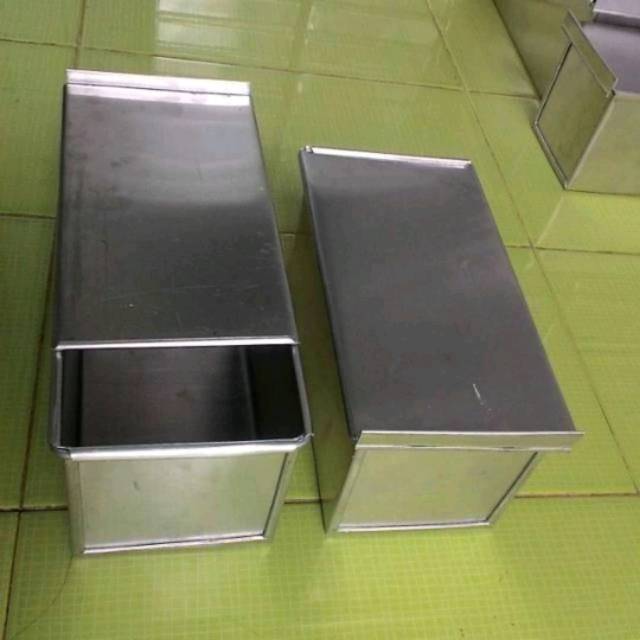LOYANG ROTI TAWAR  UKURAN 22X11X11 BAHAN ALMUNIUM ..