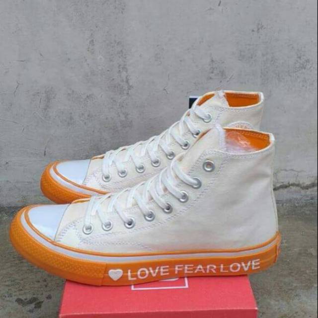 converse fear love white