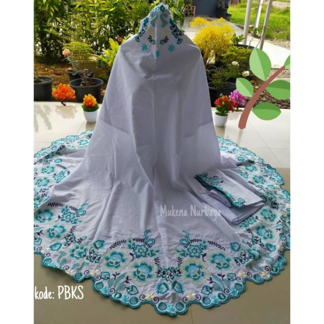 Mukena katun Paris bordir strimin keliling