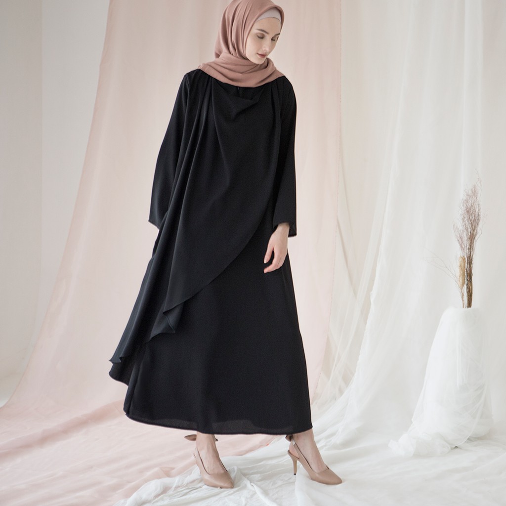 Aura by Aska Label - Gamis crepe lengan panjang, busui friendly, details drape warna Hitam, Offwhite, Taupe, Raspberry