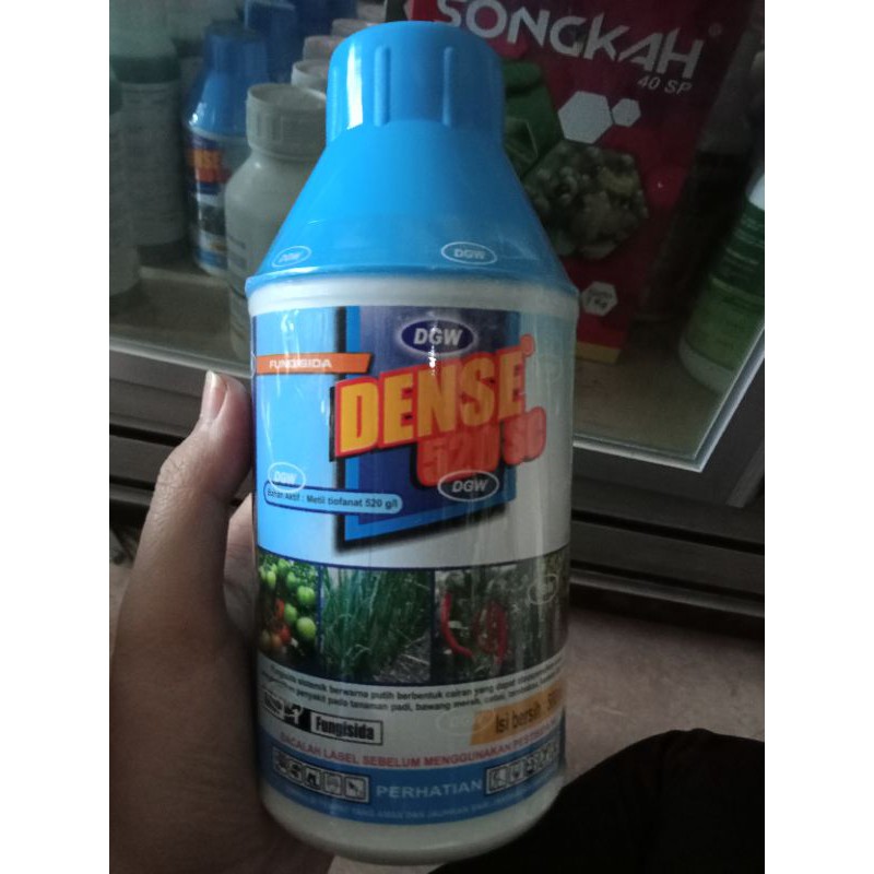 Fungisida dense 520sc DGW