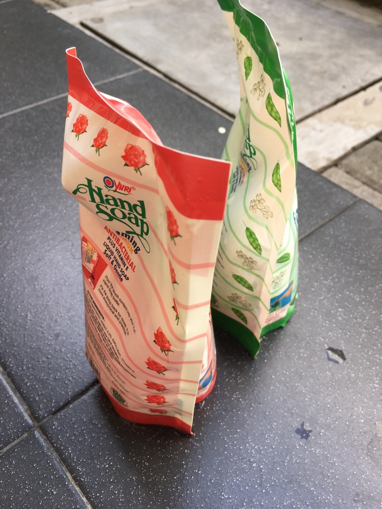 Yuri Hand Soap/ Foaming Pouch Refill 375 Ml