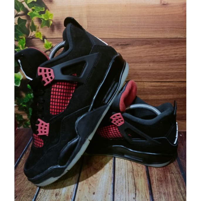 Nike air Jordan retro 4