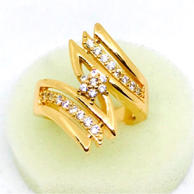 Cincin wanita permata//cincin lapis emas//cincin //perhiasan fasion wanita //cincin permata