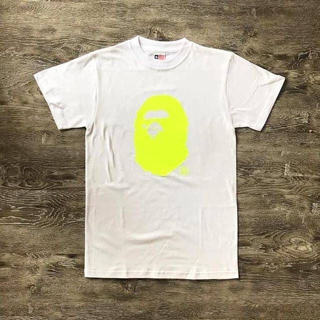 KAOS BAPE LOGO WHITE 09 PREMIUM IMPORT KAOS COWOK PAKAIAN PRIA KAOS BAPE PUTIH KAOS BATHING APE